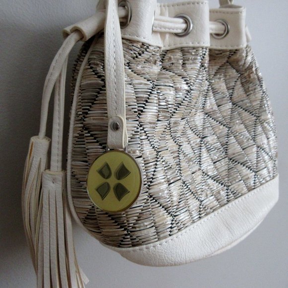 Naturalizer Purse - Picture 2 of 8